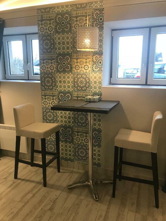 Aradi Apartman Pécs Esterno foto