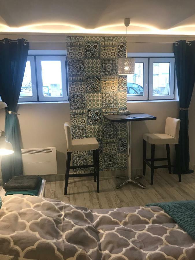 Aradi Apartman Pécs Esterno foto
